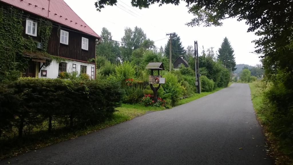 Pension Laura Chřibská Bagian luar foto